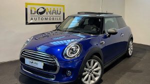 MINI MINI Cooper Aut. * Pano * LED * Navi * Kamera * bei Donau Automobile in 