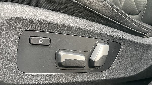 745450_1406674775360_slide bei Donau Automobile in 