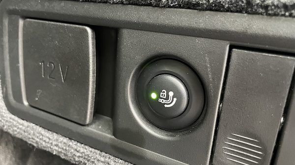 745450_1406674775375_slide bei Donau Automobile in 