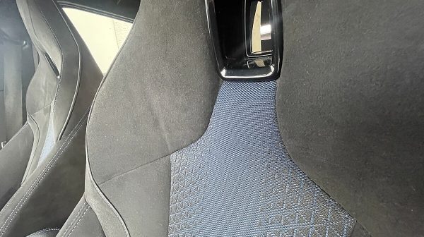 745655_1406677626965_slide bei Donau Automobile in 