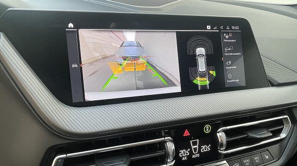 745655_1406677626978_slide bei Donau Automobile in 