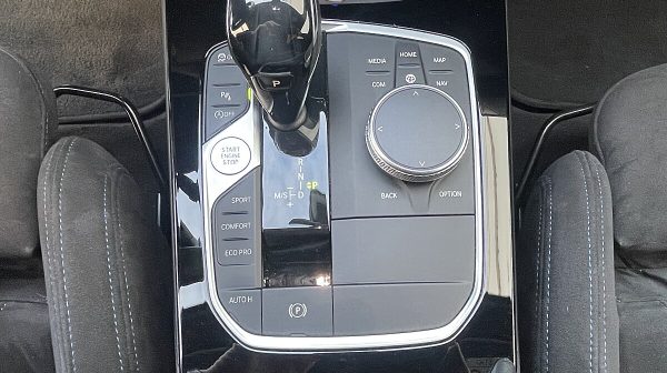 745655_1406677626994_slide bei Donau Automobile in 