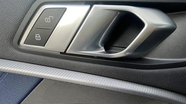 745655_1406677627017_slide bei Donau Automobile in 