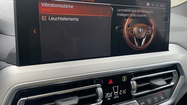 745758_1406657958151_slide bei Donau Automobile in 