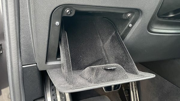 745758_1406657958171_slide bei Donau Automobile in 