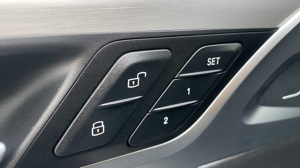 745758_1406657958177_slide bei Donau Automobile in 