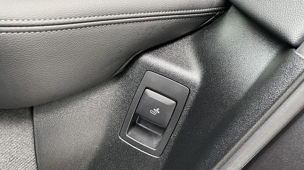 745758_1406657958189_slide bei Donau Automobile in 