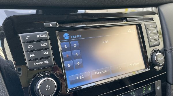 745941_1406663663840_slide bei Donau Automobile in 