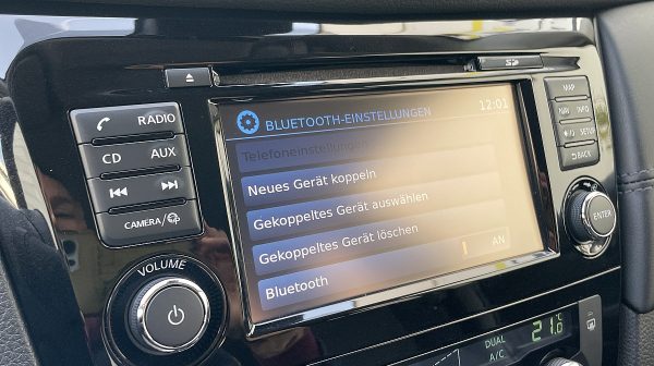 745941_1406663663859_slide bei Donau Automobile in 