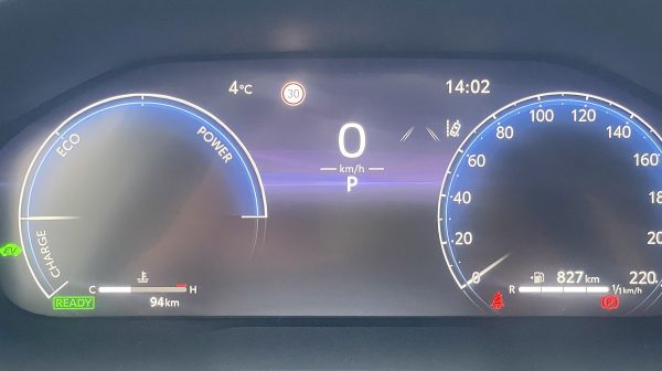 746057_1406664113130_slide bei Donau Automobile in 