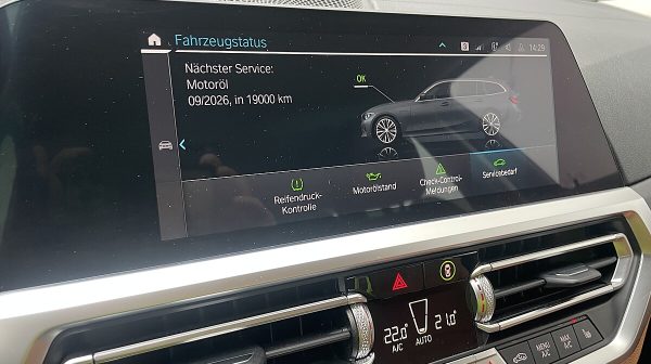 746257_1406675487204_slide bei Donau Automobile in 