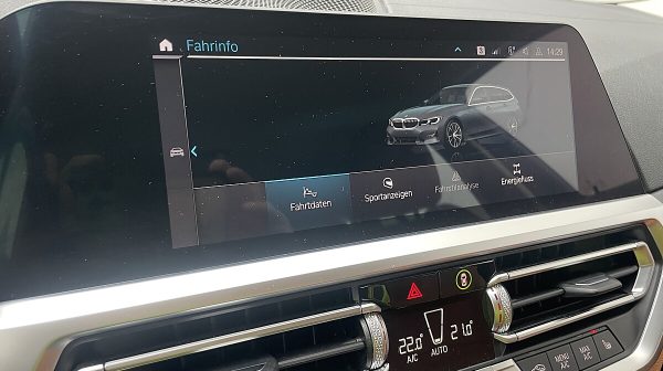 746257_1406675487212_slide bei Donau Automobile in 