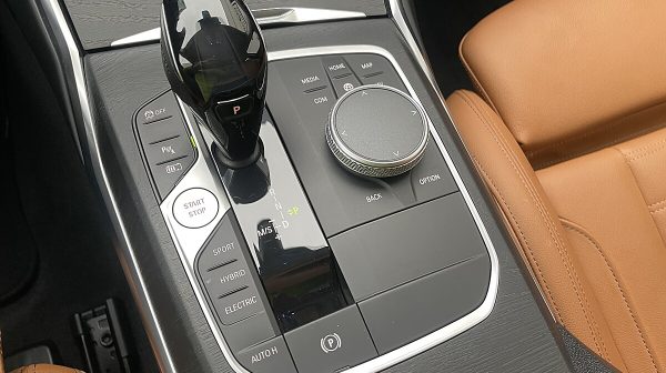 746257_1406675487236_slide bei Donau Automobile in 