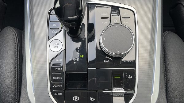 746317_1406673474561_slide bei Donau Automobile in 