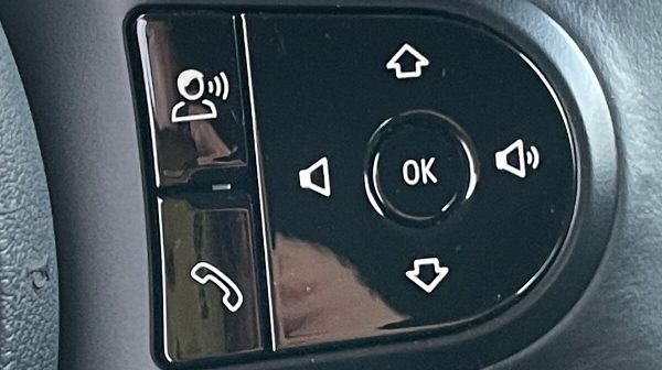 746412_1406673528968_slide bei Donau Automobile in 