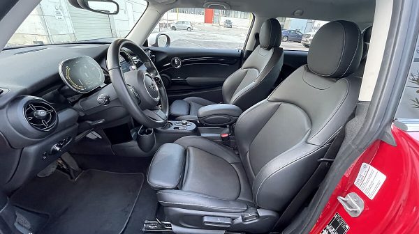 746412_1406673528980_slide bei Donau Automobile in 