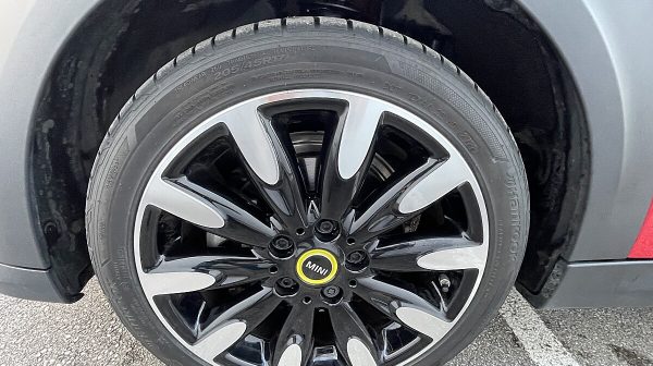 746412_1406673529000_slide bei Donau Automobile in 