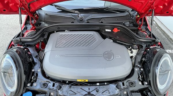 746412_1406673529003_slide bei Donau Automobile in 