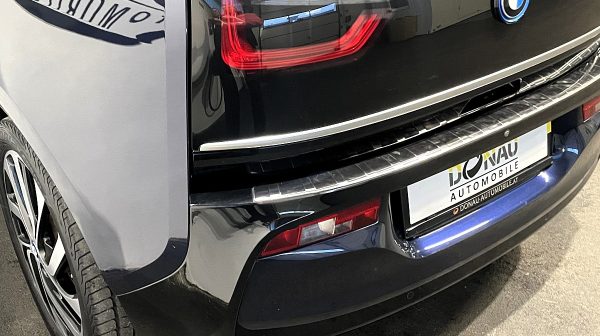 746515_1406665606499_slide bei Donau Automobile in 