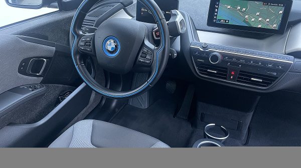 746515_1406665606502_slide bei Donau Automobile in 