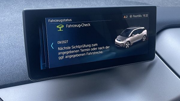 746515_1406665606507_slide bei Donau Automobile in 