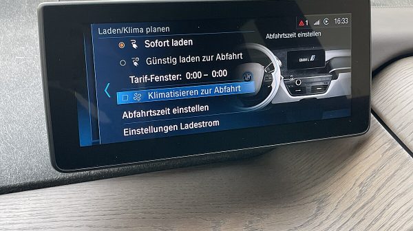 745386_1406680831601_slide bei Donau Automobile in 