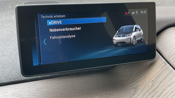 745386_1406680831604_slide bei Donau Automobile in 