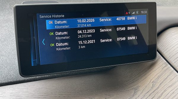 745386_1406680831608_slide bei Donau Automobile in 