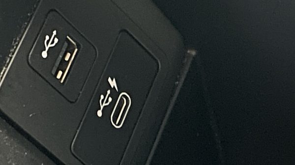 745386_1406680831652_slide bei Donau Automobile in 