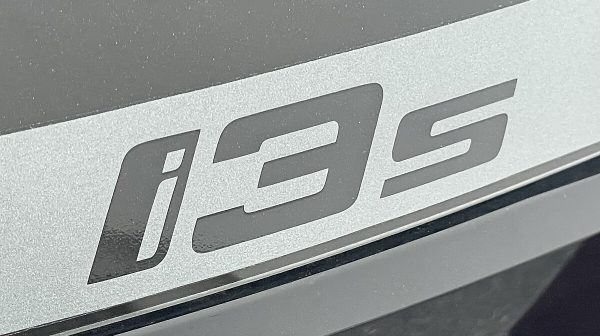 745386_1406680831676_slide bei Donau Automobile in 