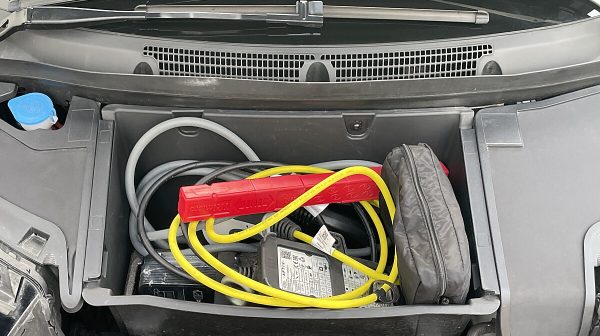 745386_1406680831682_slide bei Donau Automobile in 