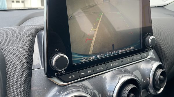 745987_1406680540190_slide bei Donau Automobile in 