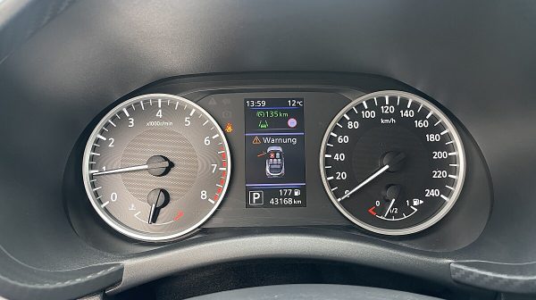 745987_1406680540214_slide bei Donau Automobile in 