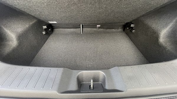 745987_1406680540252_slide bei Donau Automobile in 