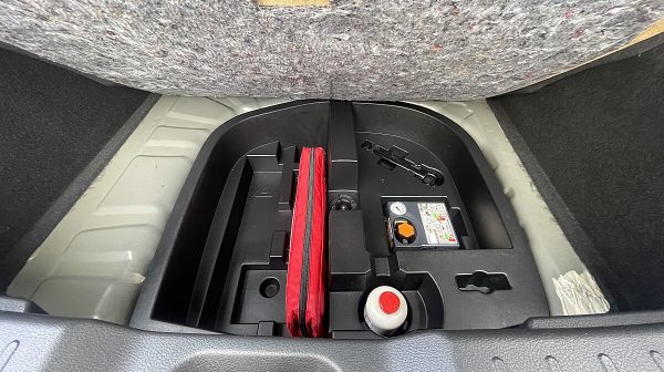 745987_1406680540255_slide bei Donau Automobile in 