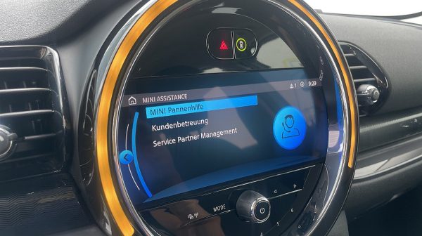 750977_1406642840533_slide bei Donau Automobile in 