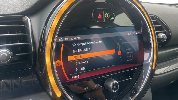 750977_1406642840536_slide bei Donau Automobile in 