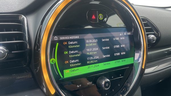 750977_1406642840545_slide bei Donau Automobile in 