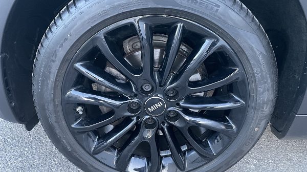 750977_1406671854190_slide bei Donau Automobile in 