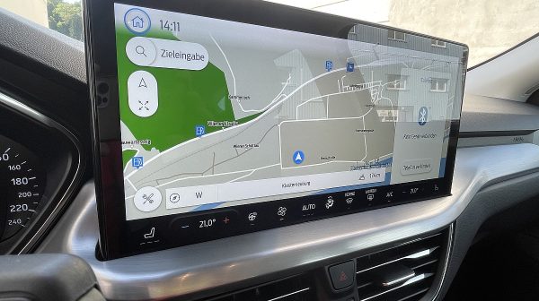 751431_1406650096084_slide bei Donau Automobile in 