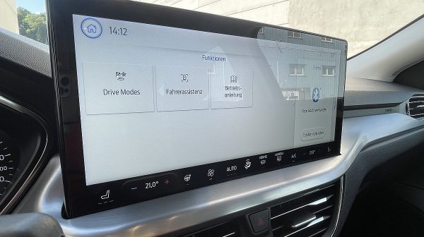 751431_1406650096088_slide bei Donau Automobile in 