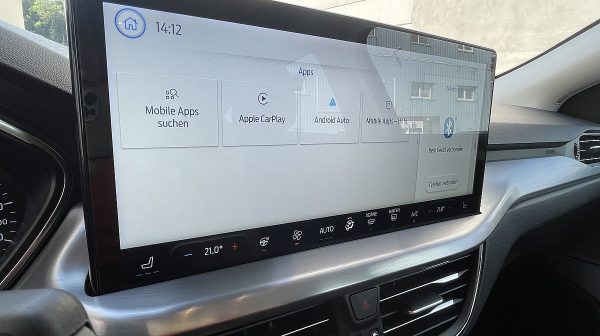 751431_1406650096092_slide bei Donau Automobile in 