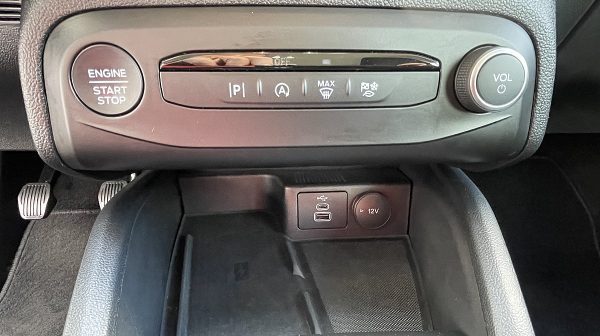 751431_1406650096096_slide bei Donau Automobile in 