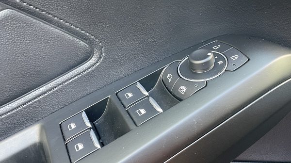 751431_1406650096102_slide bei Donau Automobile in 