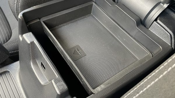 751431_1406650096106_slide bei Donau Automobile in 