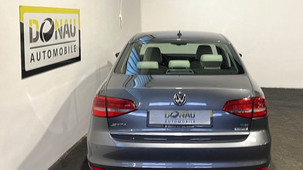 751646_1406667204672_slide bei Donau Automobile in 