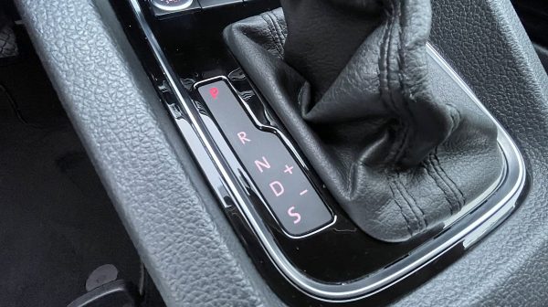 751646_1406667205466_slide bei Donau Automobile in 