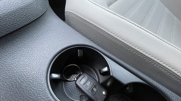 751646_1406667205468_slide bei Donau Automobile in 