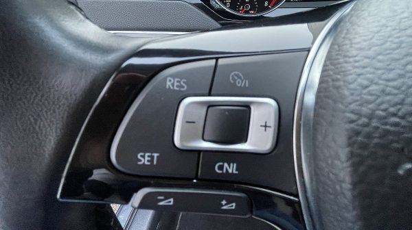 751646_1406667205472_slide bei Donau Automobile in 