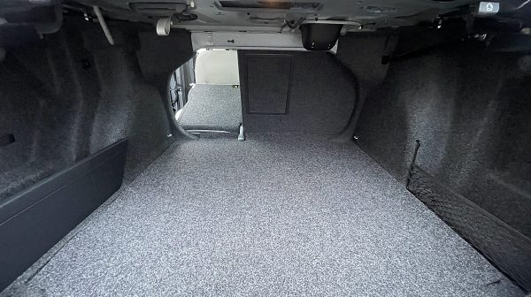 751646_1406667205517_slide bei Donau Automobile in 